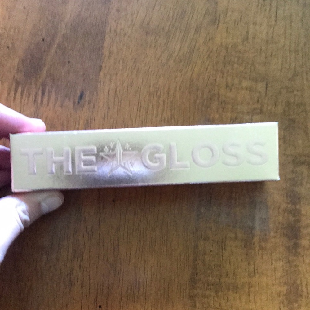 Jeffree Star -The Gloss: Pretzel Drip